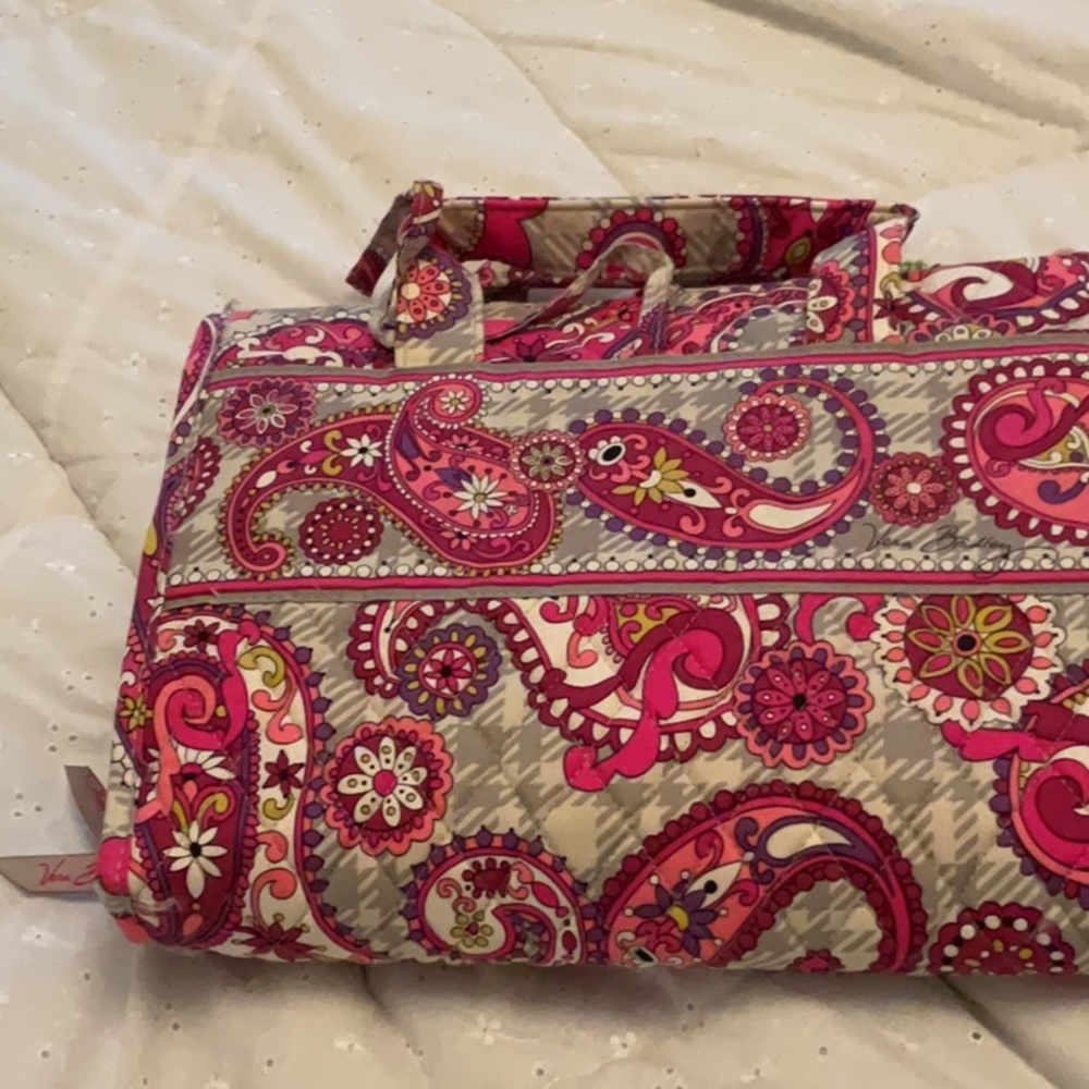 NWT Vera Bradley hang up bag
